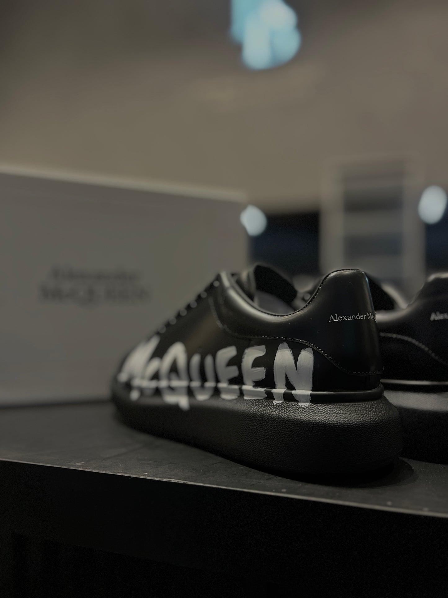 Alexander McQueen Grafiti/Negro